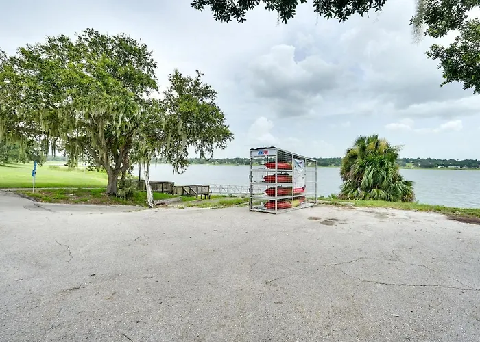 Sunny Lake Wales Getaway - 1 Mi To Downtown