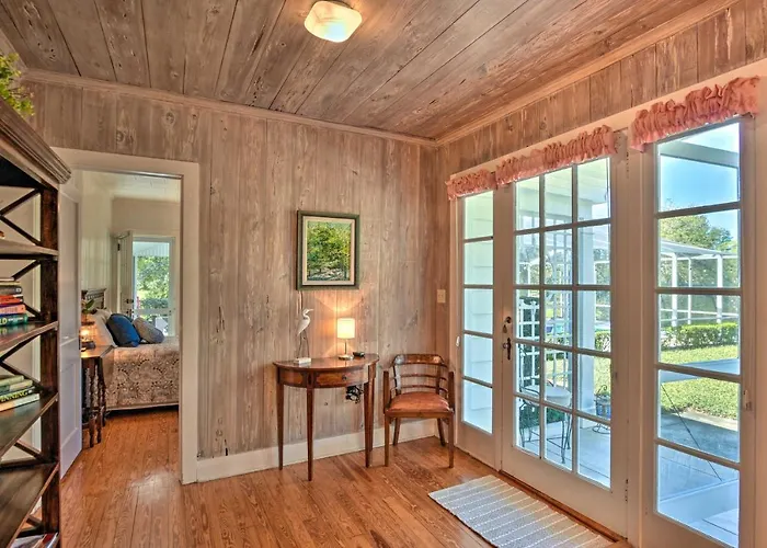 Cottage W/ Private Pool - Walk To Lake Wales!